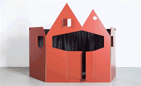 Robbrecht en Daem’s Puppet Theatre for Valerie Objects | Wallpaper