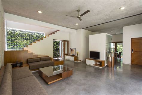 The Badri Residence - A Modern Indian Home by Architecture Paradigm