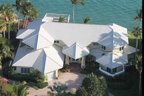 About Miami Roofing