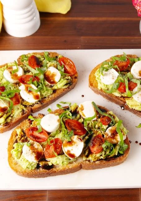 Caprese Avocado Toast Recipe - Recipes Cottage