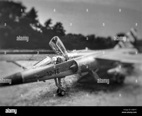 Mirage f1 Black and White Stock Photos & Images - Alamy