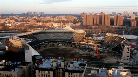 See Yankee Stadium Vanish in 30 Seconds