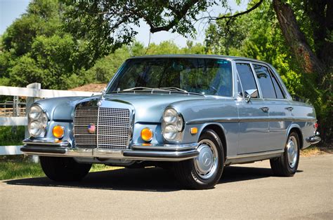 One-Owner 1972 Mercedes-Benz 280SE 4.5 for sale on BaT Auctions - sold for $25,280 on September ...