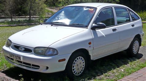 Ford Festiva 1997 Photo Gallery #4/9