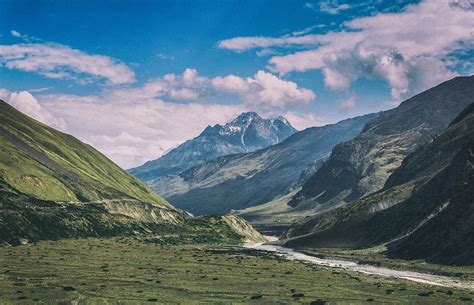 Milam Glacier Trek: Hike across the Johar Valley to the Higher ...