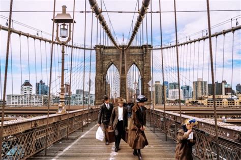 Photos of immigrants from the early 1900s in present day New York City | Boing Boing