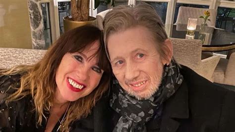 Shane MacGowan's wife shares health update after Pogues singer hospitalised - U105