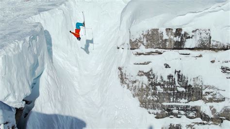 Jackson Hole #Skiing, Corbet's Couloir #Backflip, Cliff drops and #Powder | Owen Leeper http ...