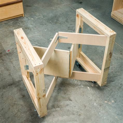 Saturday Morning Workshop: Folding Mobile Workbench | The Family Handyman