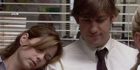 The Office: 5 Times Jim and Pam Were Clearly Soulmates (& 5 Times They Were Awful Together)