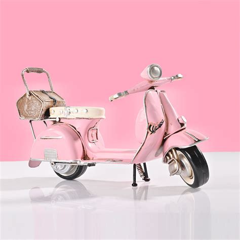 Scout Retro Scooter - Pink