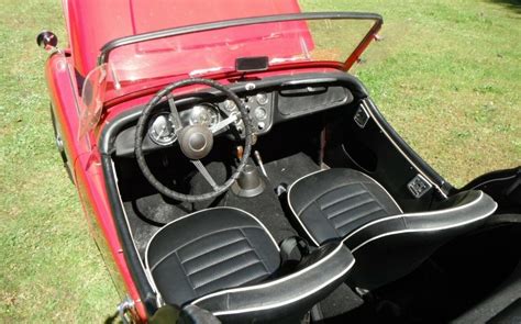 1959 Triumph TR3_interior | Barn Finds