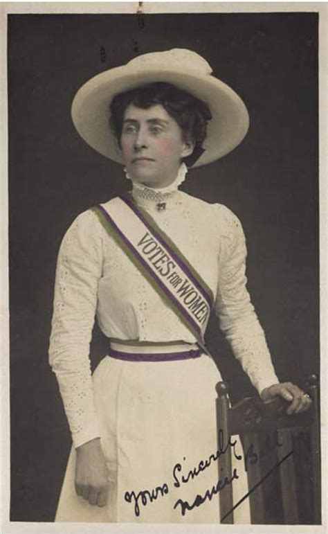 The Suffragette look - 1910 The ‘Suffragette Look’... | THE VINTAGE THIMBLE