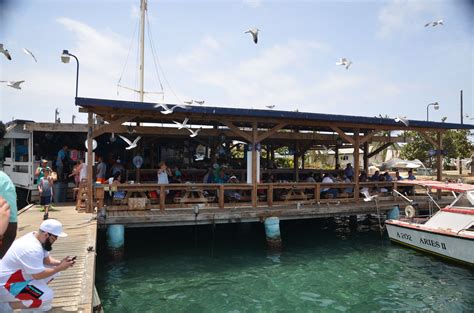 ZEEROVERS. The best local fish & shrimp on Aruba. Things To Do, Good Things, Great Restaurants ...