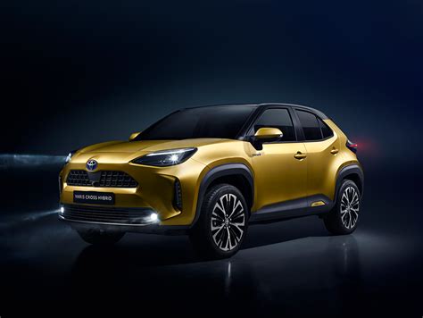 2021 toyota yaris cross electrically bolstered into compact SUV hybrid