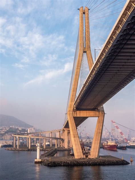 Busan Harbor Bridge seen from a cruise ship, Busan [1920×2560 ...