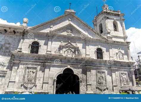 Santo Nino Church in Cebu City Editorial Photo - Image of cross, cebu ...