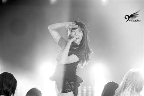 Tiffany @ Yeosu Expo Concert 2012 | SNSD Pics