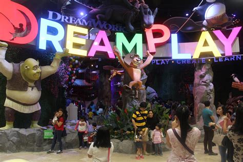 Stay, Stray, Play and Feast: Dream Play Manila; City of Dreams Manila ...