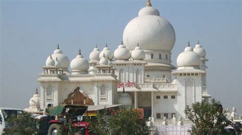 Mathura | History, Temples, Mosque, & Population | Britannica