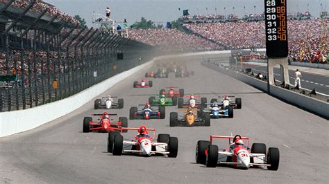 The start of the Indianapolis 500 is unique, thrilling and dangerous ...