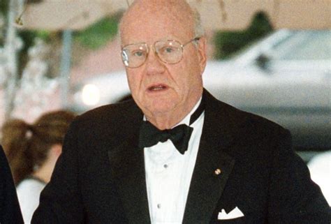 Forrest Mars Jr., Mars Inc. Co-Owner, Dies at 84 | Pet Age