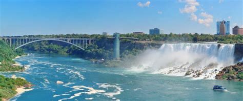 Rainbow Bridge, Niagara Falls, Ontario, Canada | ToNiagara