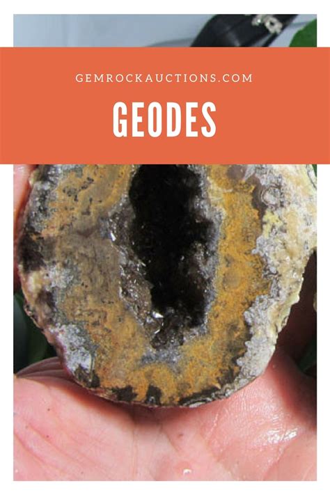 What is a Geode Rock and where are they found? | Gem Rock Auctions