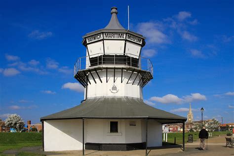 The Low Lighthouse - The Harwich Society