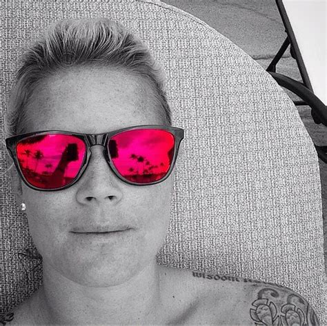 Ashlyn Harris. (Instagram) | Ashlyn harris, Women's world cup, Mirrored ...