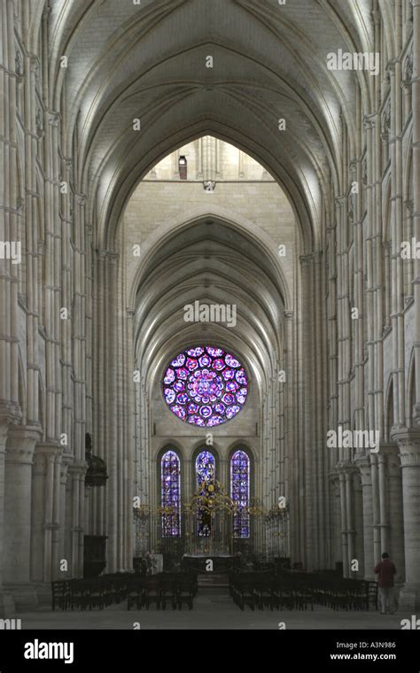 Laon cathedral hi-res stock photography and images - Alamy