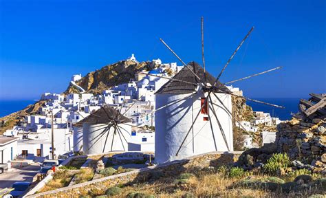 SERIFOS VILLA WITH AMAZING VIEW | Trinity Travel