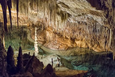 Exploring the Caves and Caverns of Majorca - Club Villamar