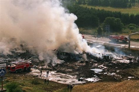 25 Images of the Disastrous Concorde Crash of 2000 - History Collection