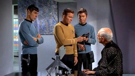 Watch Star Trek: The Original Series (Remastered) Season 3 Episode 23: All Our Yesterdays - Full ...