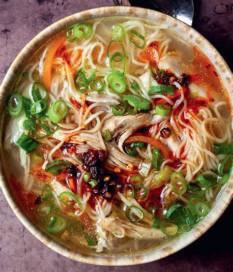 Ginger Garlic Chicken Noodle Soup | Elle Gourmet