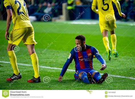 Neymar Plays at the La Liga Match between Villarreal CF and FC ...