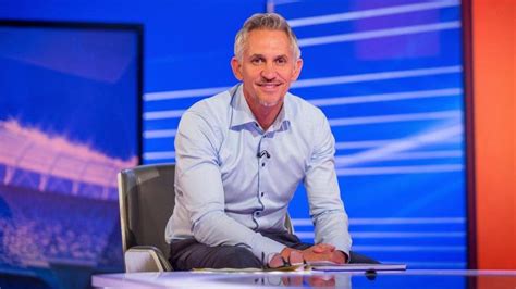 Gary Lineker: Football star who became a Saturday TV fixture - BBC News