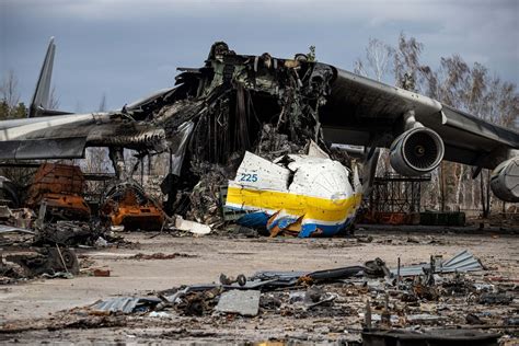 Billionaire Branson visits Antonov An-225 Mriya wreckage at Hostomel ...