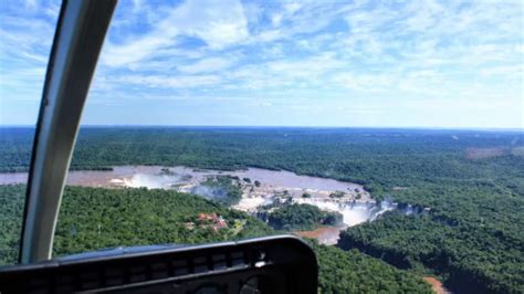 Iguazu Falls Helicopter Tour | Argentina4u