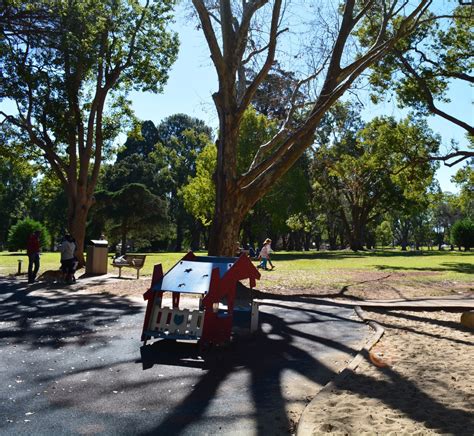 Queens Park Playground Toowoomba Queensland | Woody World Packer