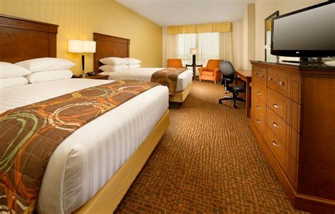 Drury Inn & Suites Denver Westminster - Drury Hotels