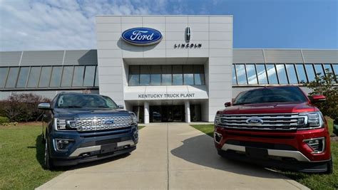 Ford to invest $700M, add 500 jobs at truck plant in Louisville