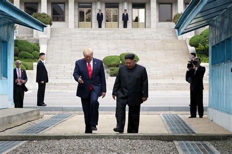 SVE NEWS & CNN Sharing Series – DMZ: Donald Trump steps into North Korea with Kim Jong Un ...