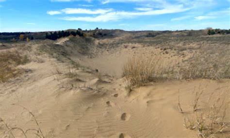 Spirit Sands & Devil's Punch Bowl: Discover The Manitoba Desert