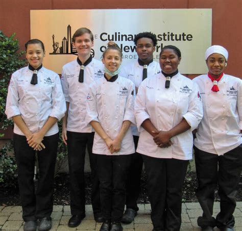 Top 10 Culinary Schools in New York 2024