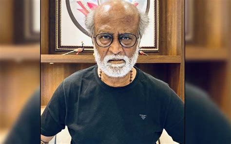 VIRAL! Rajinikanth Steps Out To Greet His Fans On Pongal, Amirers Go ...