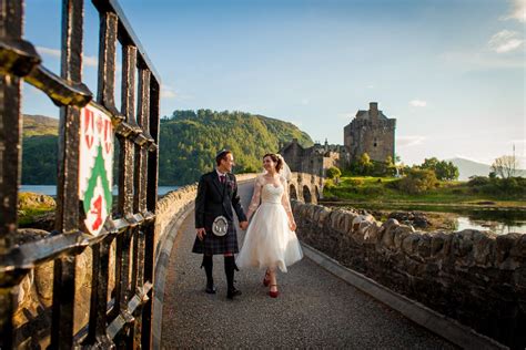 Eilean Donan Castle Weddings | Eilean Donan Castle Wedding Photography ...