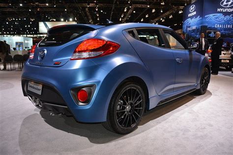 2016 Hyundai Veloster Rally Edition | Top Speed