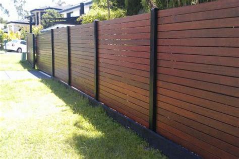 composite garden fence Fence Materials And Garden Plant Ideas | woodpla